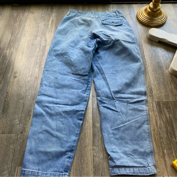 Light Wash BDG Urban Outfitters Paper Bag High Rise Jeans - Picture 6 of 10